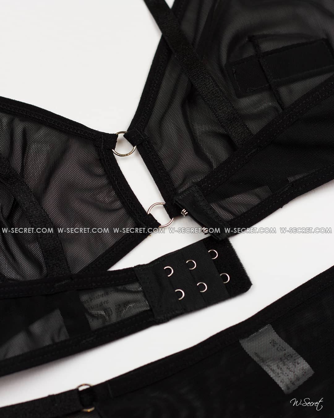 W-Secret 004 Черный - комплект нижнего белья